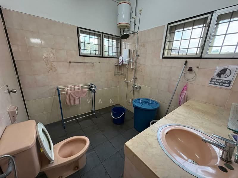Bungalow for Sale in SS3 (Petaling Jaya) - Ivan Lee - Bathroom - PropertyGuru.com.my
