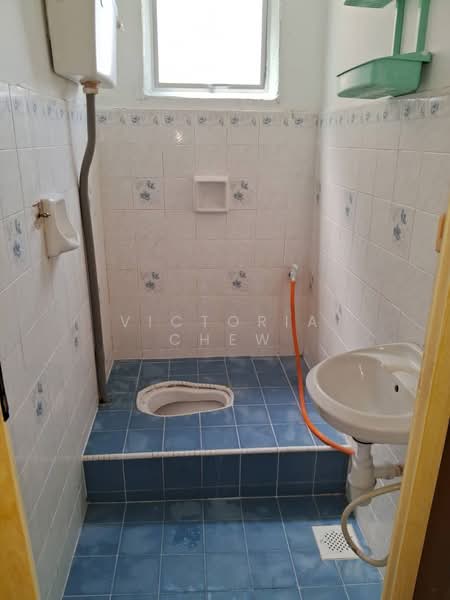 Subang Perdana Goodyear Court 7 untuk Untuk Dijual - RM 365,000, Apr 2026 - Bathroom - PropertyGuru.com.my