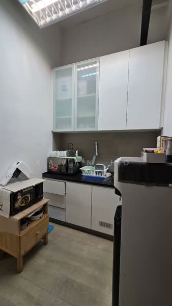Office for Sale in Petaling Jaya (Selangor) - Kavan Ho - Pantry - PropertyGuru.com.my