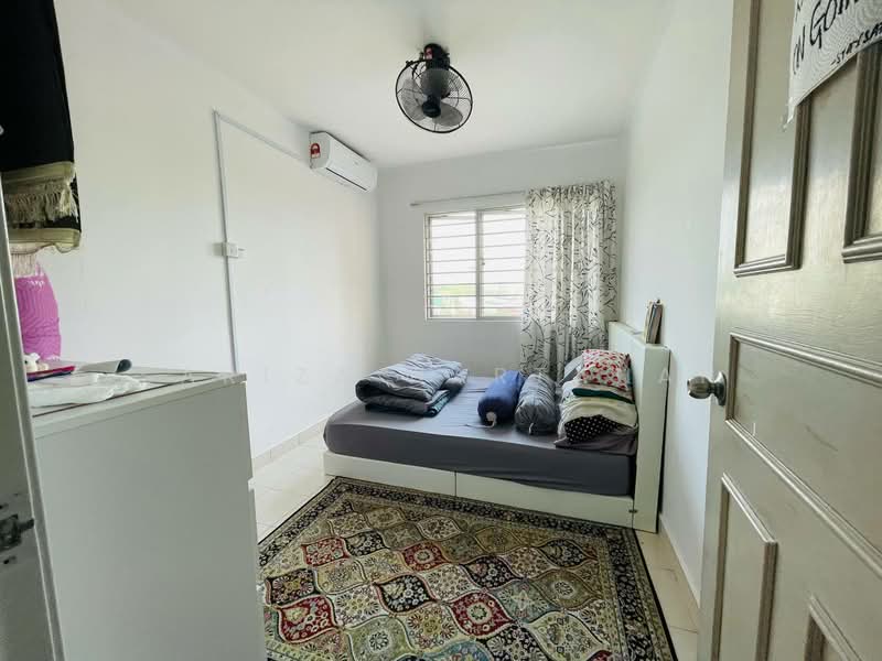 Apartment for Sale at Alam Prima - Sariza Hartanah - Bedroom - PropertyGuru.com.my