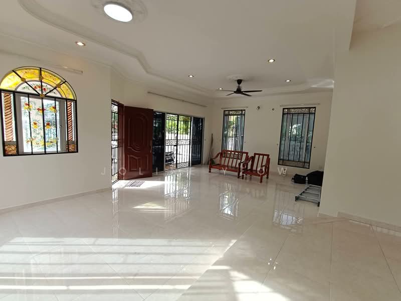 Bungalow for Rent in Ipoh (Perak) - Joline YEOW - Living Room - PropertyGuru.com.my