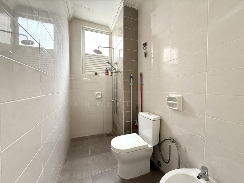3-storey Terraced House for Sale in Shah Alam (Selangor) - GABRIEL GOH - Bathroom - PropertyGuru.com.my