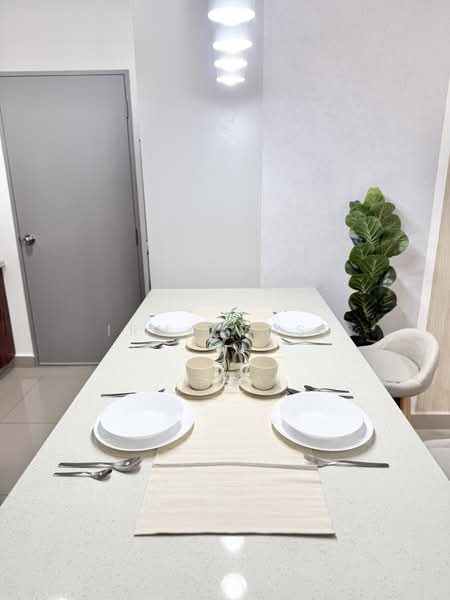 Kondominium untuk Disewa di M Vertica - Irma Rose - Dining Room - PropertyGuru.com.my