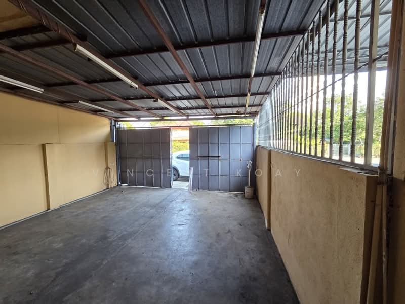 Shop / Office for Rent in Ayer Itam (Penang) - Vincent Koay - Car Park - PropertyGuru.com.my