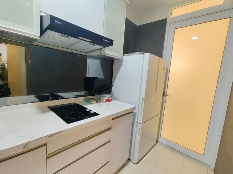 Service Residence for Sale at Tiara Mutiara / The Crown - Janice CC Tan - Kitchen - PropertyGuru.com.my