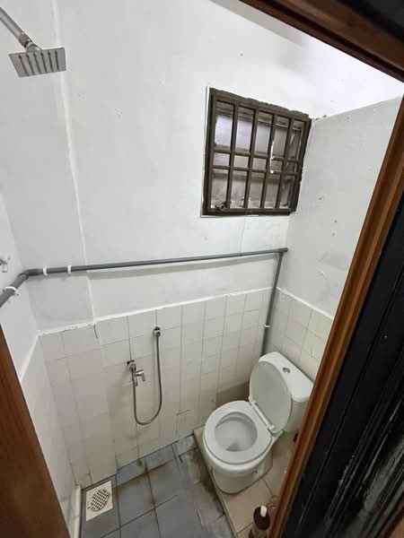 Balau untuk Untuk Disewa - RM 900 /bulan, Feb 2026 - Bathroom - PropertyGuru.com.my