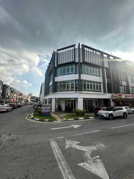 Sri Petaling untuk Untuk Disewa - RM 25,000 /bulan, Mac 2026 - Exterior - PropertyGuru.com.my
