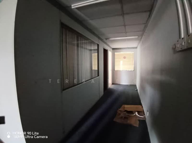Factory for Rent in Shah Alam (Selangor) - Teresa Teng - Corridor - PropertyGuru.com.my