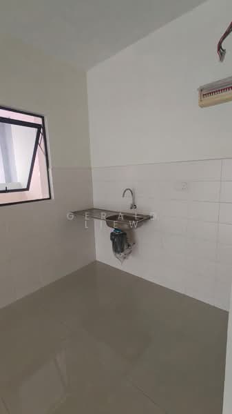 Kondominium untuk Dijual di The Z Residence - Gerald Liew - Kitchen - PropertyGuru.com.my