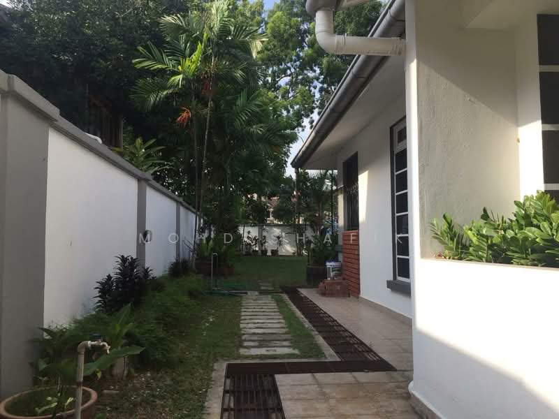 Semi-Detached House for Sale in Petaling Jaya (Selangor) - Mohd Shafik - Exterior - PropertyGuru.com.my