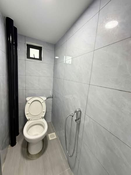 Rumah Pangsa Permas Jaya untuk Untuk Dijual - RM 228,000, Feb 2026 - Bathroom - PropertyGuru.com.my