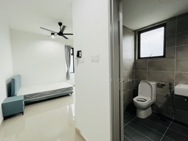 Service Residence for Rent at Serviced Residence @ The Louvre @ Country Heights - Darren Toh - Bedroom - PropertyGuru.com.my