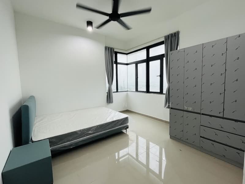 Service Residence for Rent at Serviced Residence @ The Louvre @ Country Heights - Darren Toh - Bedroom - PropertyGuru.com.my