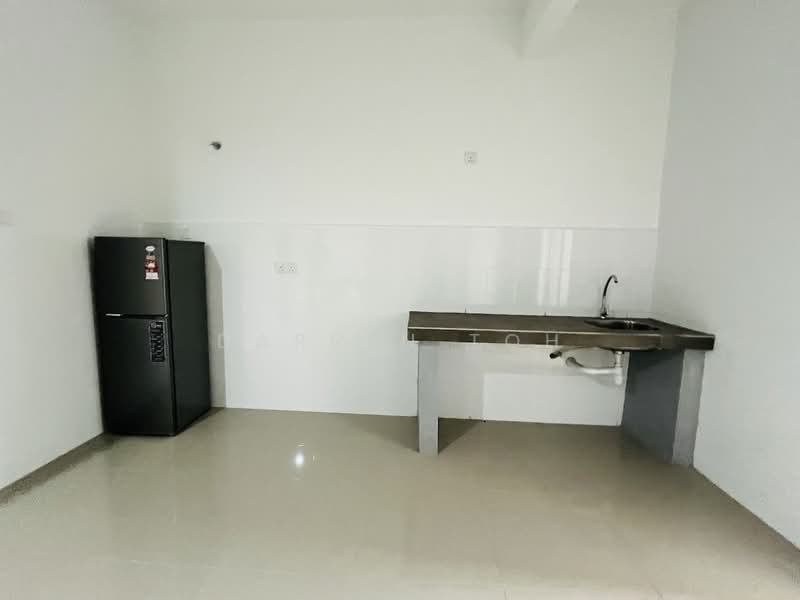 Service Residence for Rent at Serviced Residence @ The Louvre @ Country Heights - Darren Toh - Kitchen - PropertyGuru.com.my