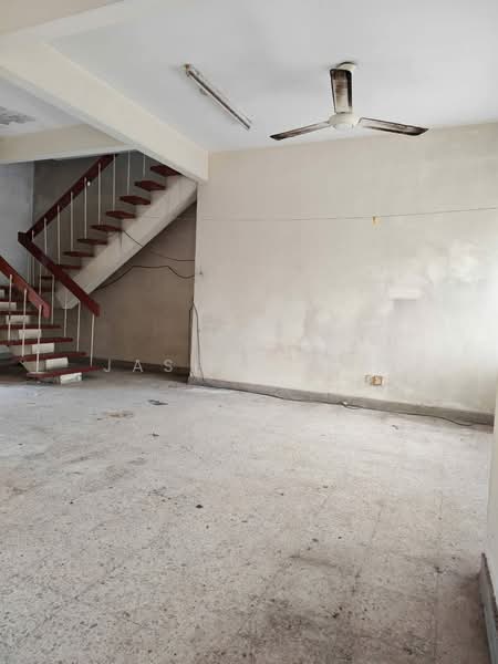 2-storey Terraced House for Sale in Taman Pelangi (Johor Bahru) - Jaslyn Tan - Interior - PropertyGuru.com.my