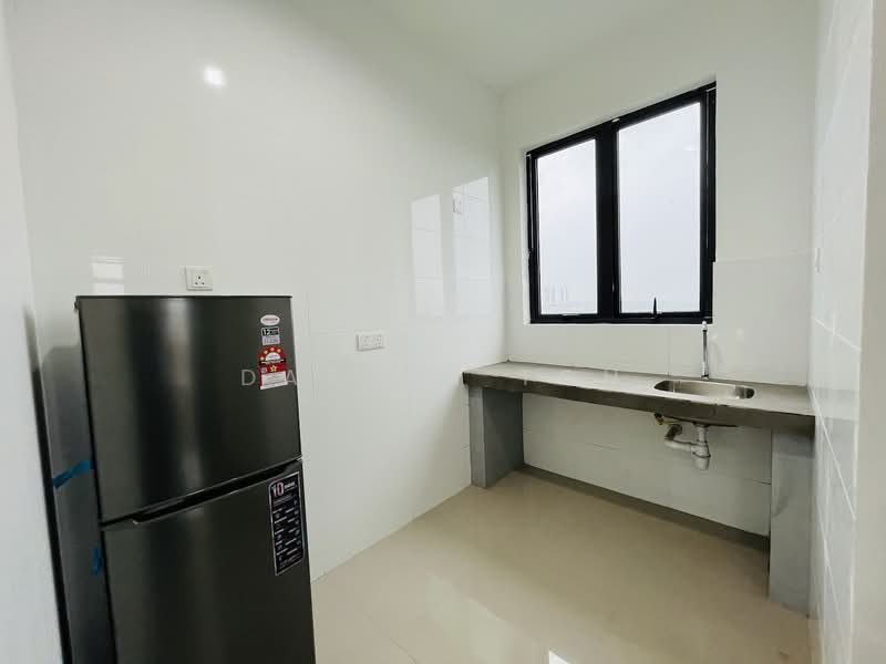 Service Residence for Rent at Serviced Residence @ The Louvre @ Country Heights - Darren Toh - Kitchen - PropertyGuru.com.my