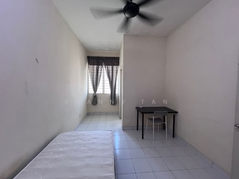 Palm Walk 3 untuk Untuk Dijual - RM 780,000, Feb 2026 - Bedroom - PropertyGuru.com.my