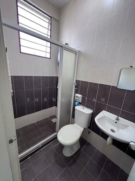 Palm Walk 3 untuk Untuk Dijual - RM 780,000, Feb 2026 - Bathroom - PropertyGuru.com.my