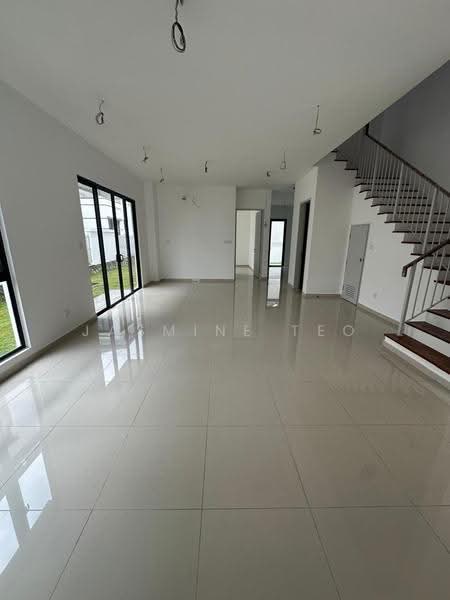 Rumah Berkembar untuk Dijual di Setia Eco Park (Setia Alam) - Jasmine Teo - Living Room - PropertyGuru.com.my