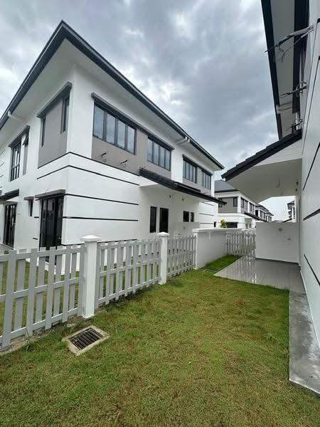 Rumah Berkembar untuk Dijual di Setia Eco Park (Setia Alam) - Jasmine Teo - Exterior - PropertyGuru.com.my