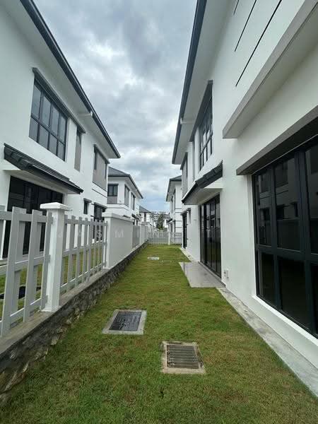 Rumah Berkembar untuk Dijual di Setia Eco Park (Setia Alam) - Jasmine Teo - Exterior - PropertyGuru.com.my