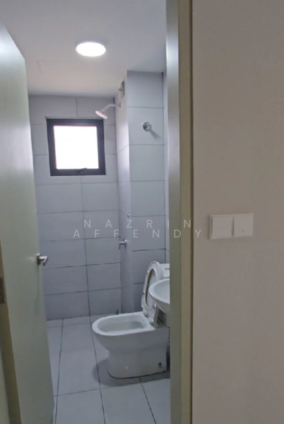 Seiring Residensi untuk Untuk Disewa - RM 1,600 /bulan, Apr 2026 - Bathroom - PropertyGuru.com.my