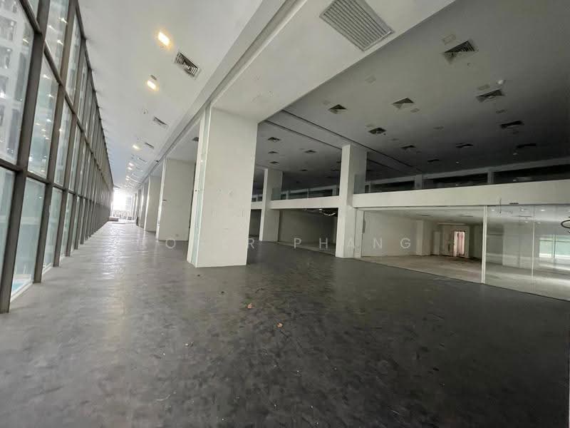 Retail Space for Rent in Subang Jaya (Selangor) - Roger Phang - Interior - PropertyGuru.com.my