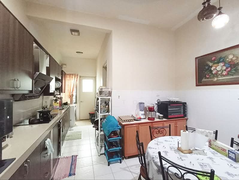 2-storey Terraced House for Sale in Alam Impian (Shah Alam) - Alex Tong - Kitchen - PropertyGuru.com.my