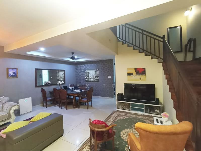 2-storey Terraced House for Sale in Alam Impian (Shah Alam) - Alex Tong - Living Room - PropertyGuru.com.my