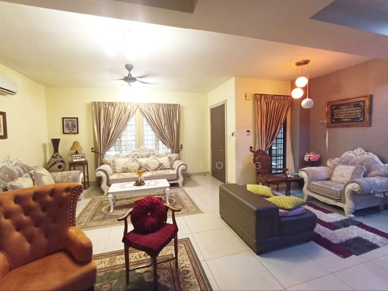 2-storey Terraced House for Sale in Alam Impian (Shah Alam) - Alex Tong - Living Room - PropertyGuru.com.my