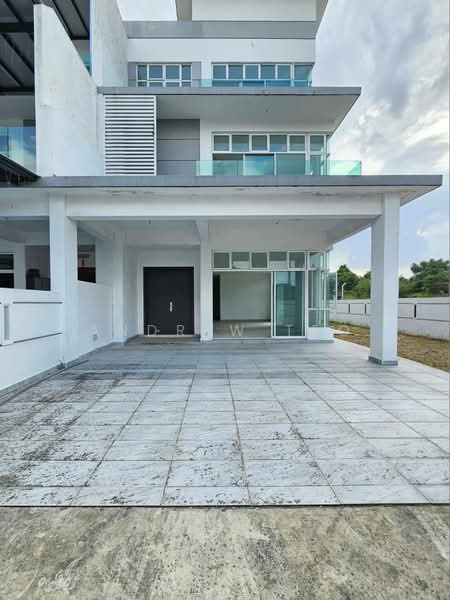 Cluster House for Sale in Skudai (Johor) - Andrew Teo - Exterior - PropertyGuru.com.my