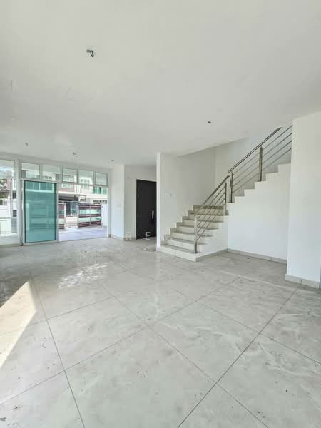Cluster House for Sale in Skudai (Johor) - Andrew Teo - Living Room - PropertyGuru.com.my
