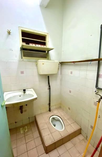 Untuk Dijual - Taman Kledang Suria Menglembu