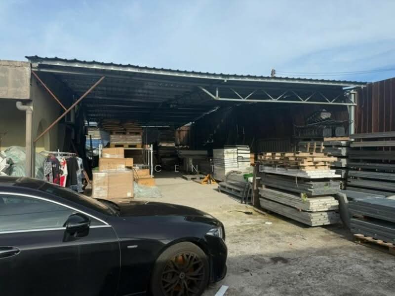 Warehouse for Rent in Bukit Kemuning (Shah Alam) - Vincent Lee - Exterior - PropertyGuru.com.my
