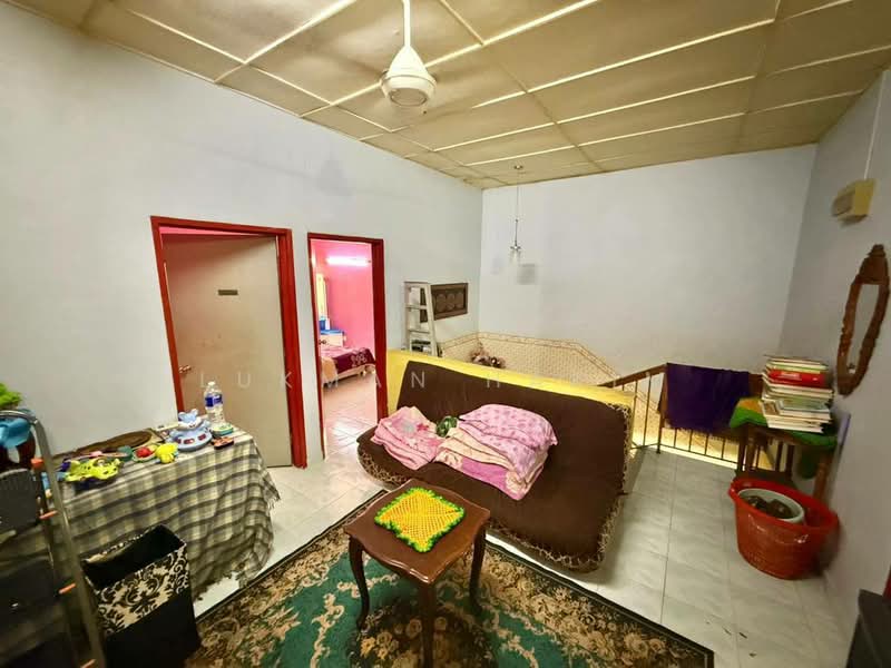 Seksyen 4 Bandar Baru Bangi untuk Untuk Dijual - RM 490,000, Feb 2026 - Living Room - PropertyGuru.com.my