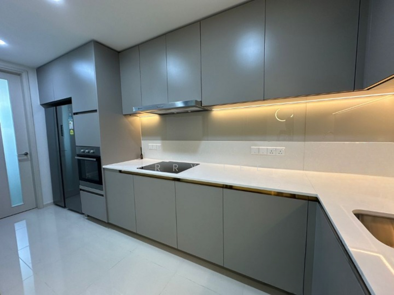 Service Residence for Sale at Residensi Solaris Parq - Terry Lee - Kitchen - PropertyGuru.com.my