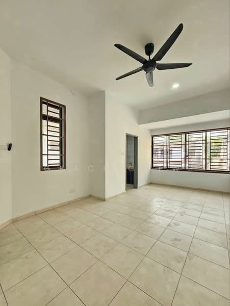 2-storey Terraced House for Sale in Taman Johor Jaya (Johor Bahru) - Grace Chew - Living Room - PropertyGuru.com.my