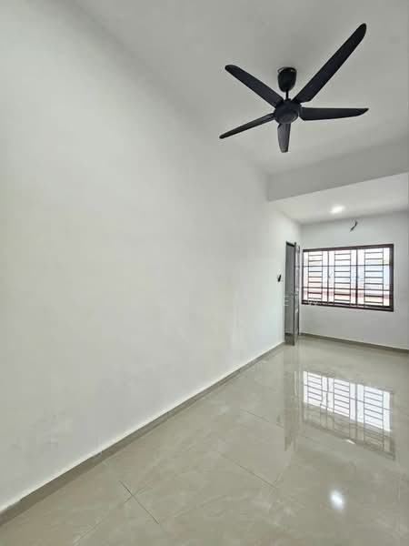 2-storey Terraced House for Sale in Taman Johor Jaya (Johor Bahru) - Grace Chew - Interior - PropertyGuru.com.my