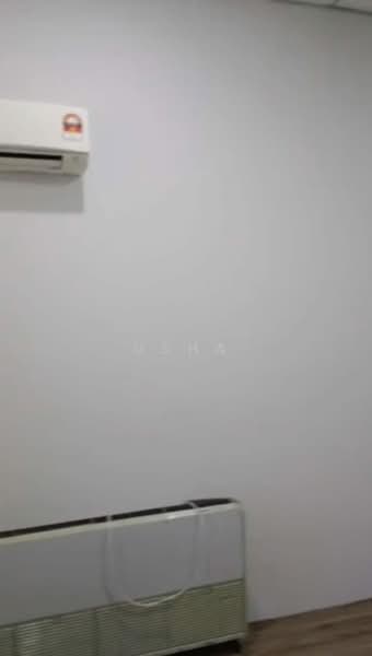 Shop / Office for Rent in Bandar Baru Uda (Tampoi) - Usha - Interior - PropertyGuru.com.my