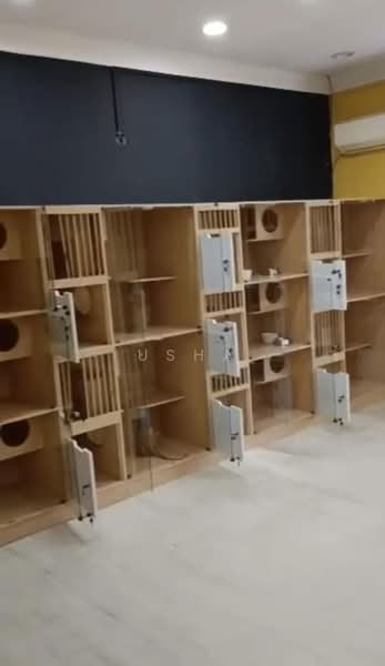 Shop / Office for Rent in Bandar Baru Uda (Tampoi) - Usha - Interior - PropertyGuru.com.my