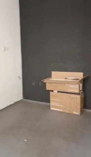 Shop / Office for Rent in Bandar Baru Uda (Tampoi) - Usha - Interior - PropertyGuru.com.my