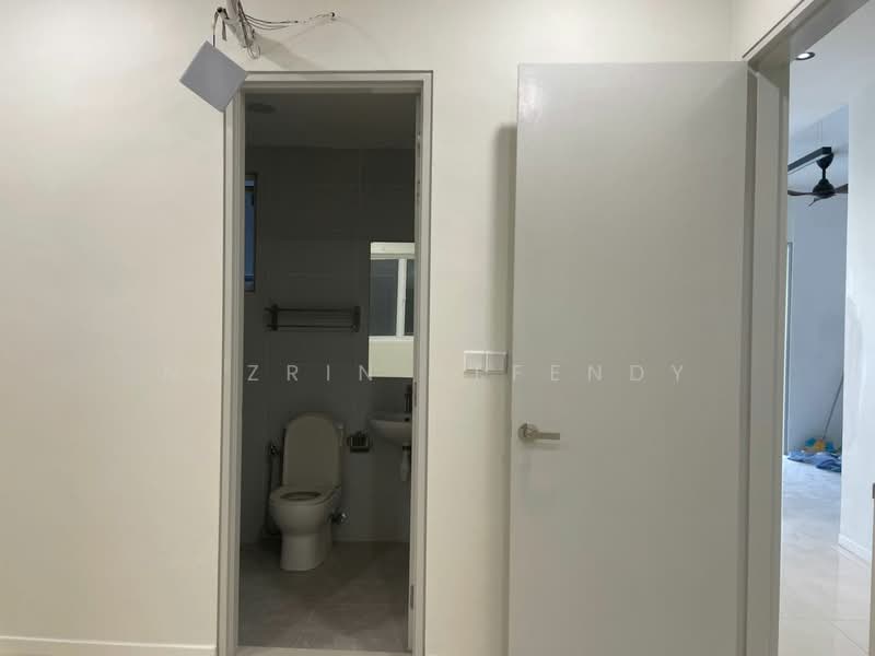 Apartment for Rent at Nadayu 801 - Nazrin Affendy - Bathroom - PropertyGuru.com.my
