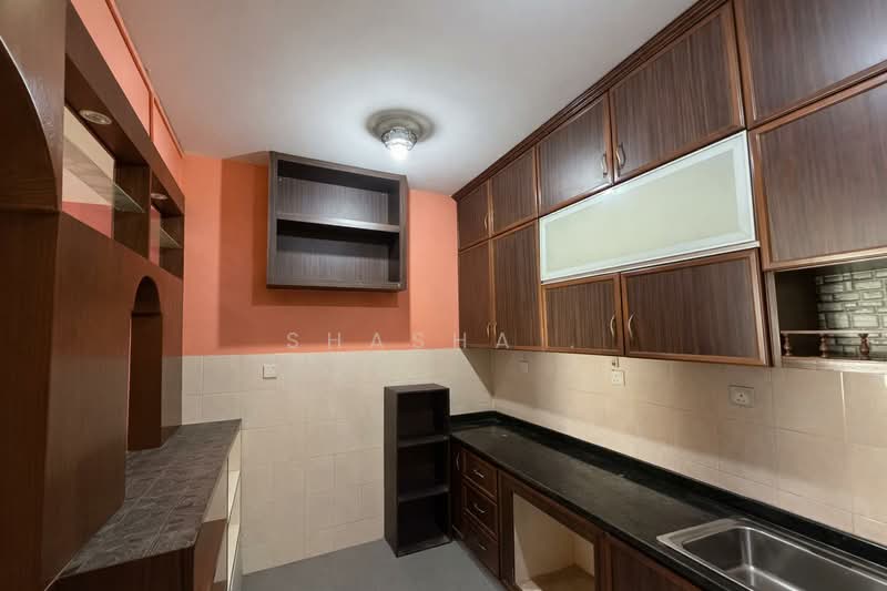 Condominium for Sale at Platinum Lake PV 10 - Shasha . - Kitchen - PropertyGuru.com.my