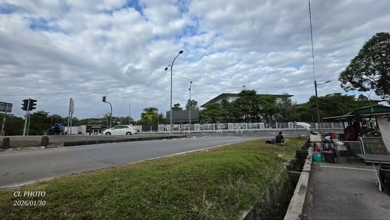 Shop for Rent in Taman Universiti (Skudai) - Finn Aw - Exterior - PropertyGuru.com.my