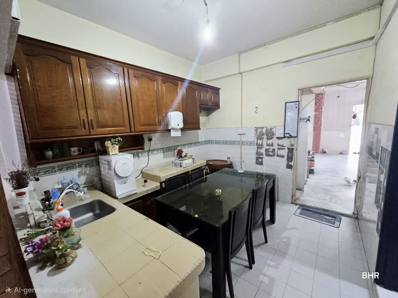 Taman Bukit Indah untuk Untuk Dijual - RM 710,000, Feb 2026 - Kitchen - PropertyGuru.com.my