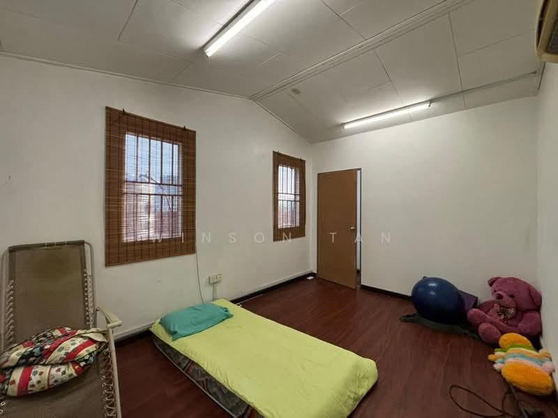 1-storey Terraced House for Sale in Taman Abad (Johor Bahru) - Winson Tan - Bedroom - PropertyGuru.com.my