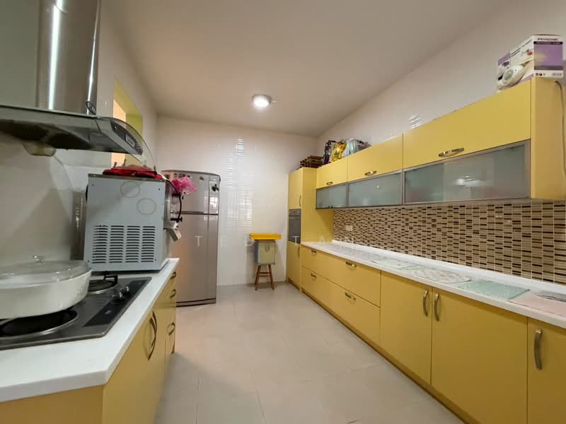 Semi-Detached House for Sale in Desa Ria (Sungai Ara) - Ted Tan - Kitchen - PropertyGuru.com.my
