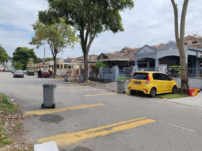 1-storey Terraced House for Sale in Taman Desa Cempaka (Nilai) - Choon Hua Chong - Exterior - PropertyGuru.com.my
