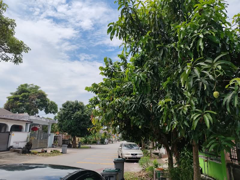 1-storey Terraced House for Sale in Taman Desa Cempaka (Nilai) - Choon Hua Chong - Exterior - PropertyGuru.com.my