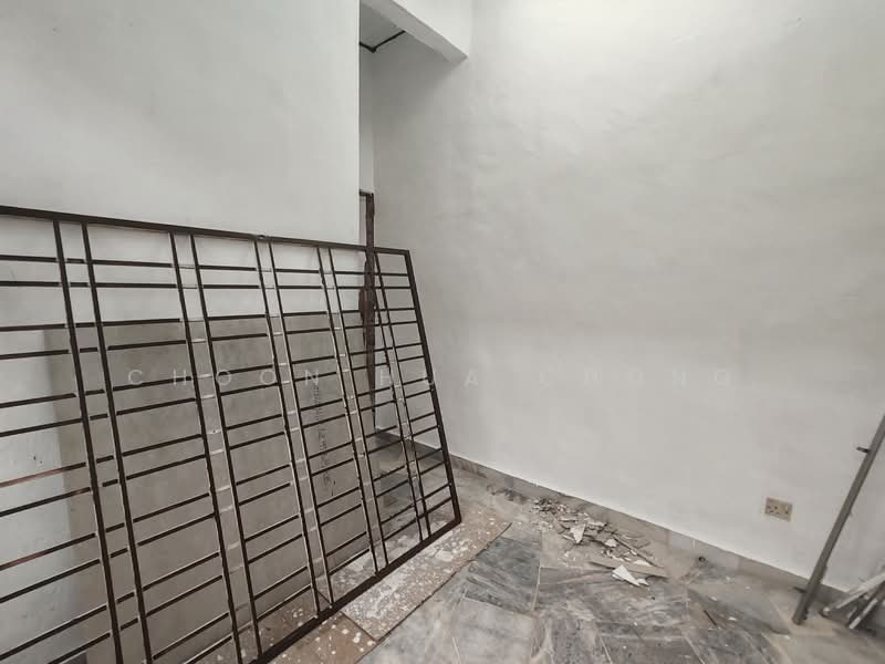 1-storey Terraced House for Sale in Taman Desa Cempaka (Nilai) - Choon Hua Chong - Interior - PropertyGuru.com.my